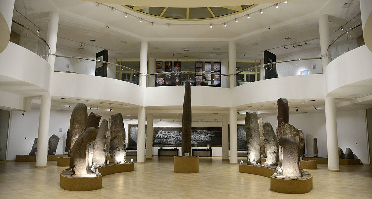 Посещение постоянных экспозиций Хакасского музея